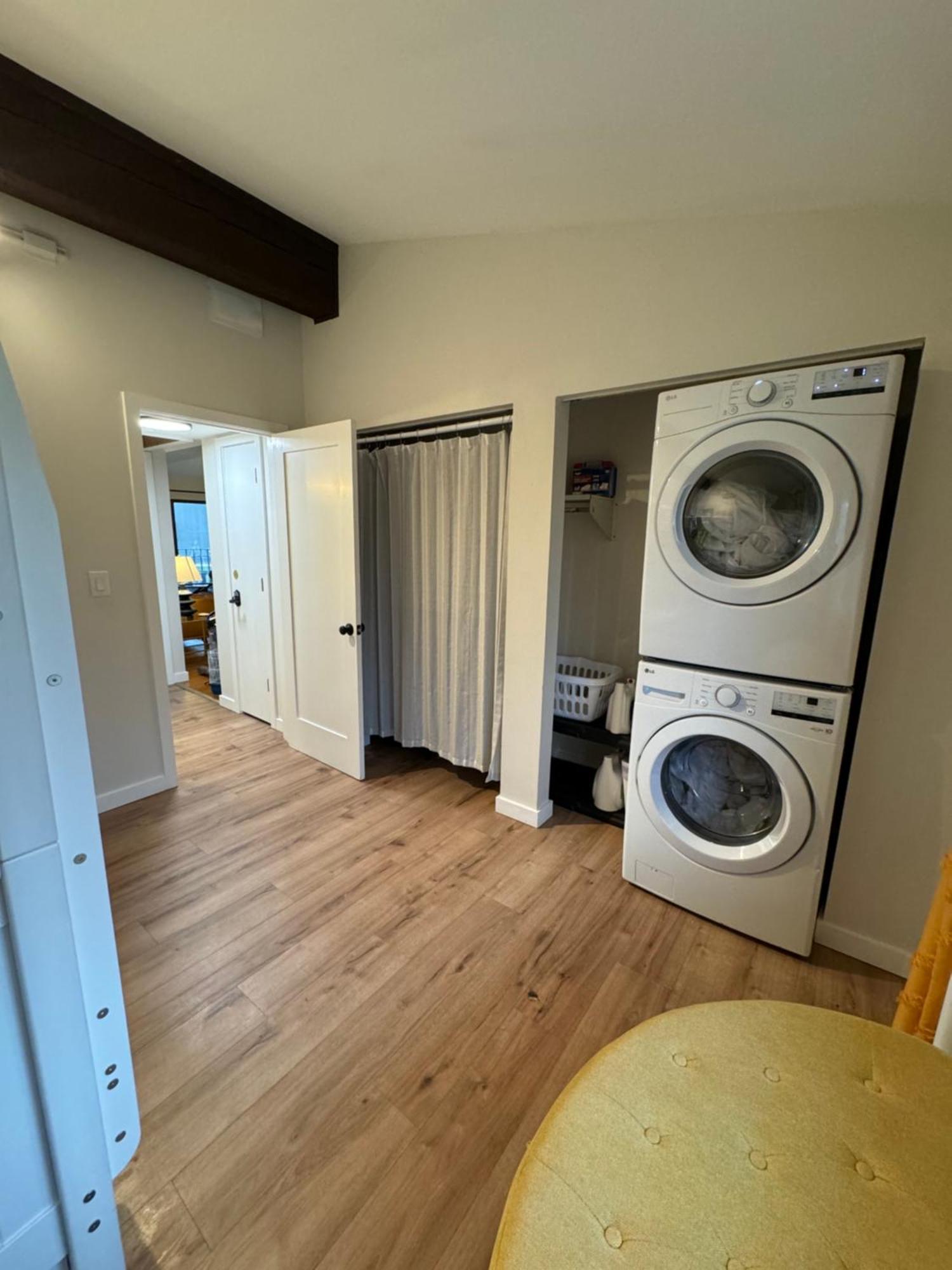 Newly Remodeled Mid-Century Modern Lake Condo Lake Geneva Exterior foto
